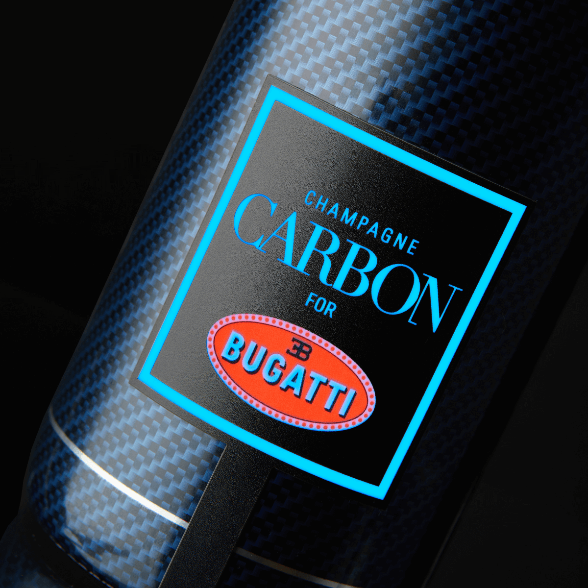 Champagne CARBON Bugatti ƎB.01 | Luminous Edition Limitée Sleeve | Vintage 2002 Champagne Champagne Carbon